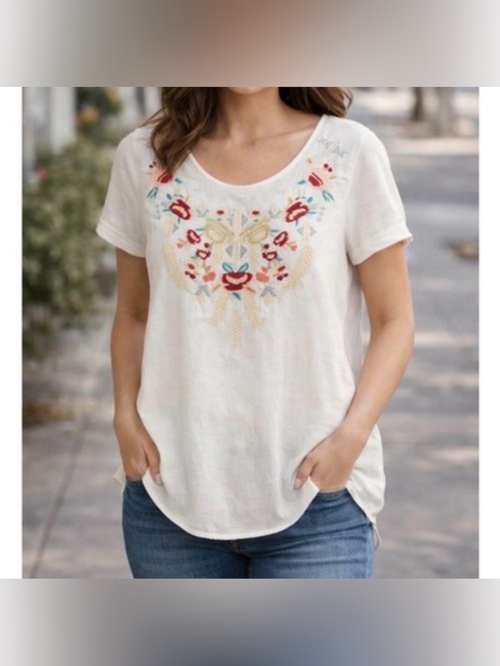 Johnny Was womens 100% cotton short Sleeve Embroidered top size medium